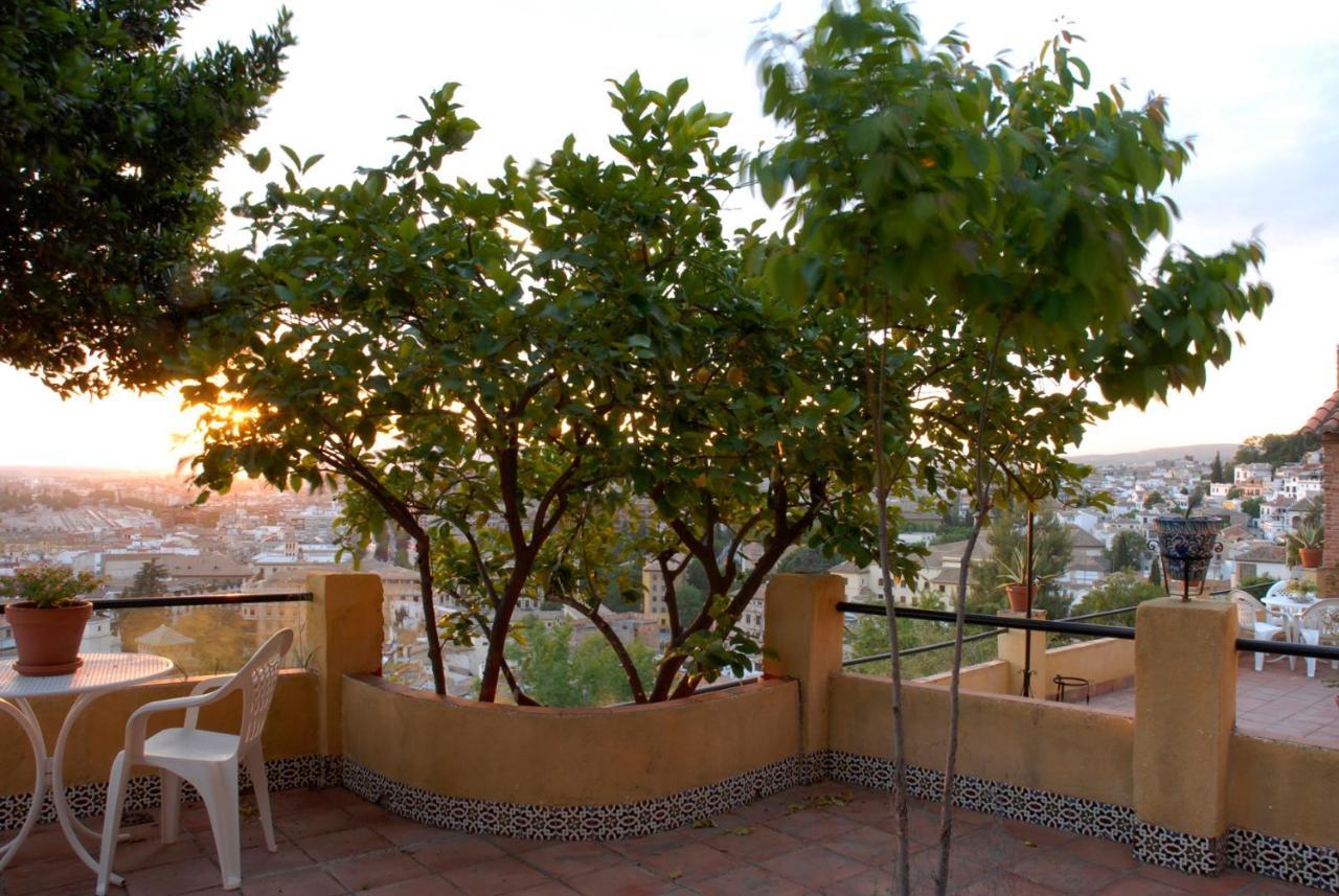 Carmen En El Albaicin Con Jardin Y Vistas Apartment Granada Luaran gambar